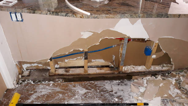 Water damage restoration insurance claims in IL